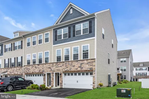 Mount Laurel, NJ 08054,482 MONTE FARM RD