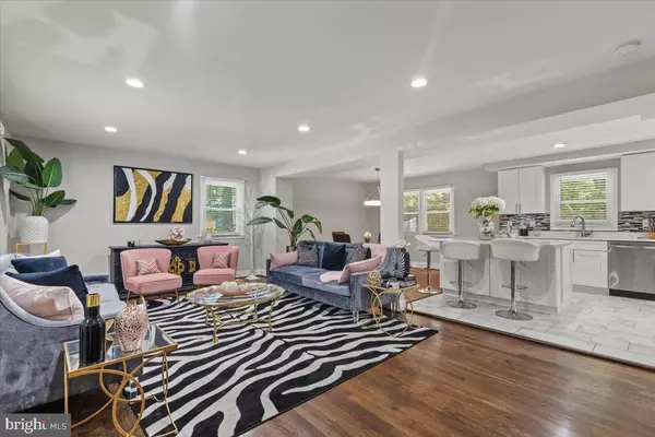 Clinton, MD 20735,7308 BERKSHIRE DR