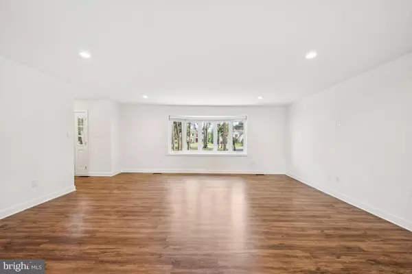 Voorhees, NJ 08043,23 LAFAYETTE AVE