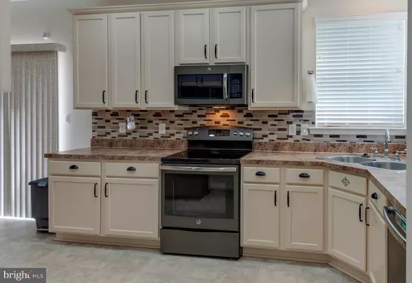 Lexington Park, MD 20653,47115 GREEN LEAF CT