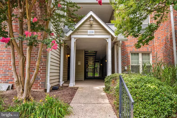 12158 PENDERVIEW LN #1723, Fairfax, VA 22033