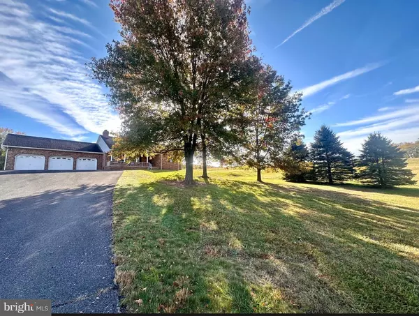 Mercersburg, PA 17236,218 HEAVENLY ACRES RIDGE RD