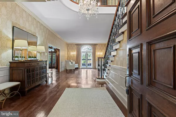 Villanova, PA 19085,717 N SPRING MILL RD