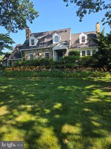 Philadelphia, PA 19116,100 OVERHILL AVE