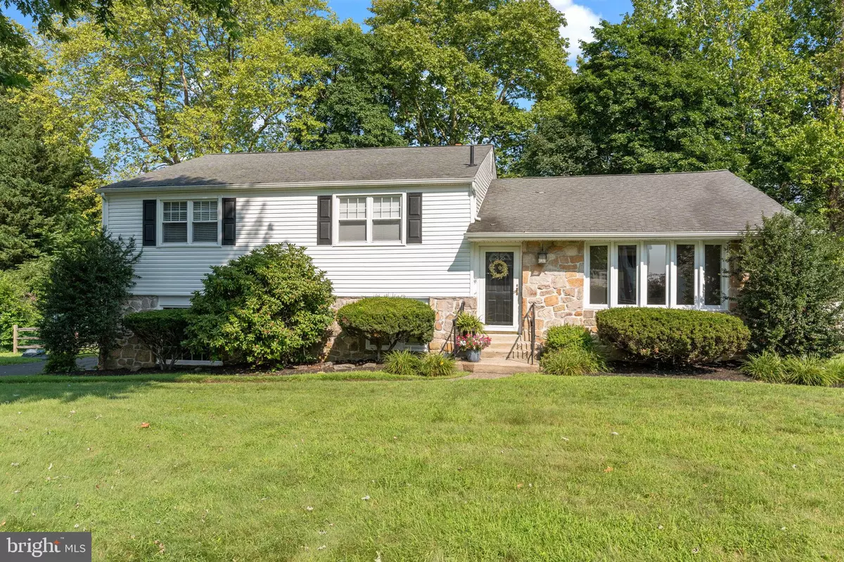 Huntingdon Valley, PA 19006,2022 WINTHROP RD