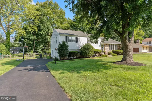 Huntingdon Valley, PA 19006,2022 WINTHROP RD
