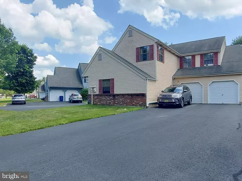 426B WILLOW TURN, Mount Laurel, NJ 08054