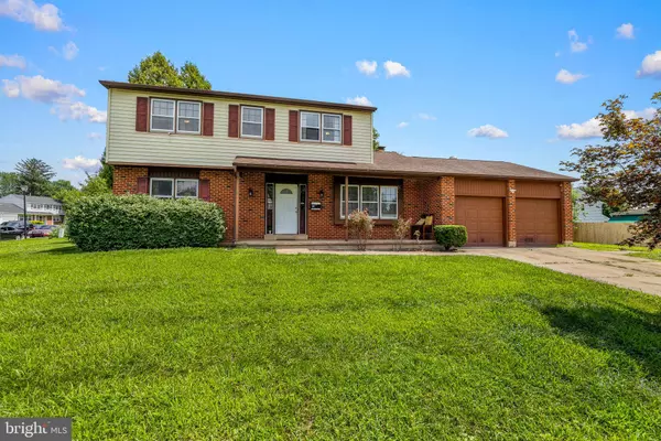 127 WEDGEFIELD DR, New Castle, DE 19720
