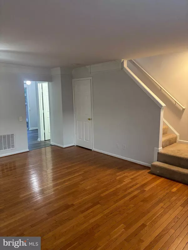 Woodbridge, VA 22192,13059 CAROLYN FOREST DR