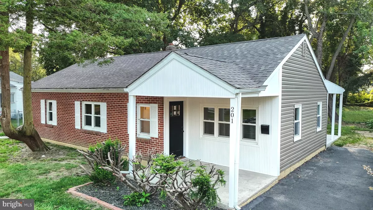 Dover, DE 19901,201 ORCHARD AVE