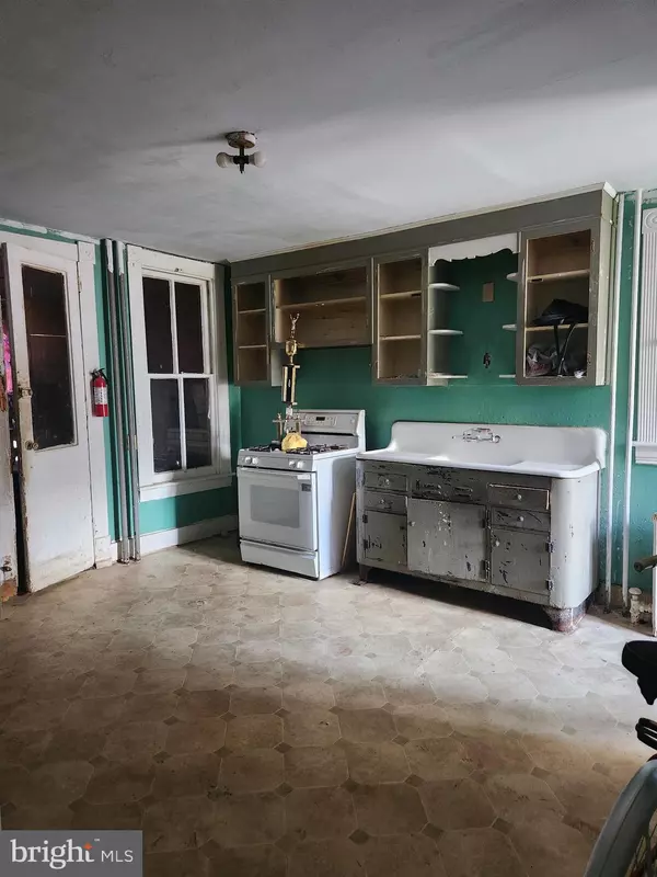 Reading, PA 19602,730 FRANKLIN ST