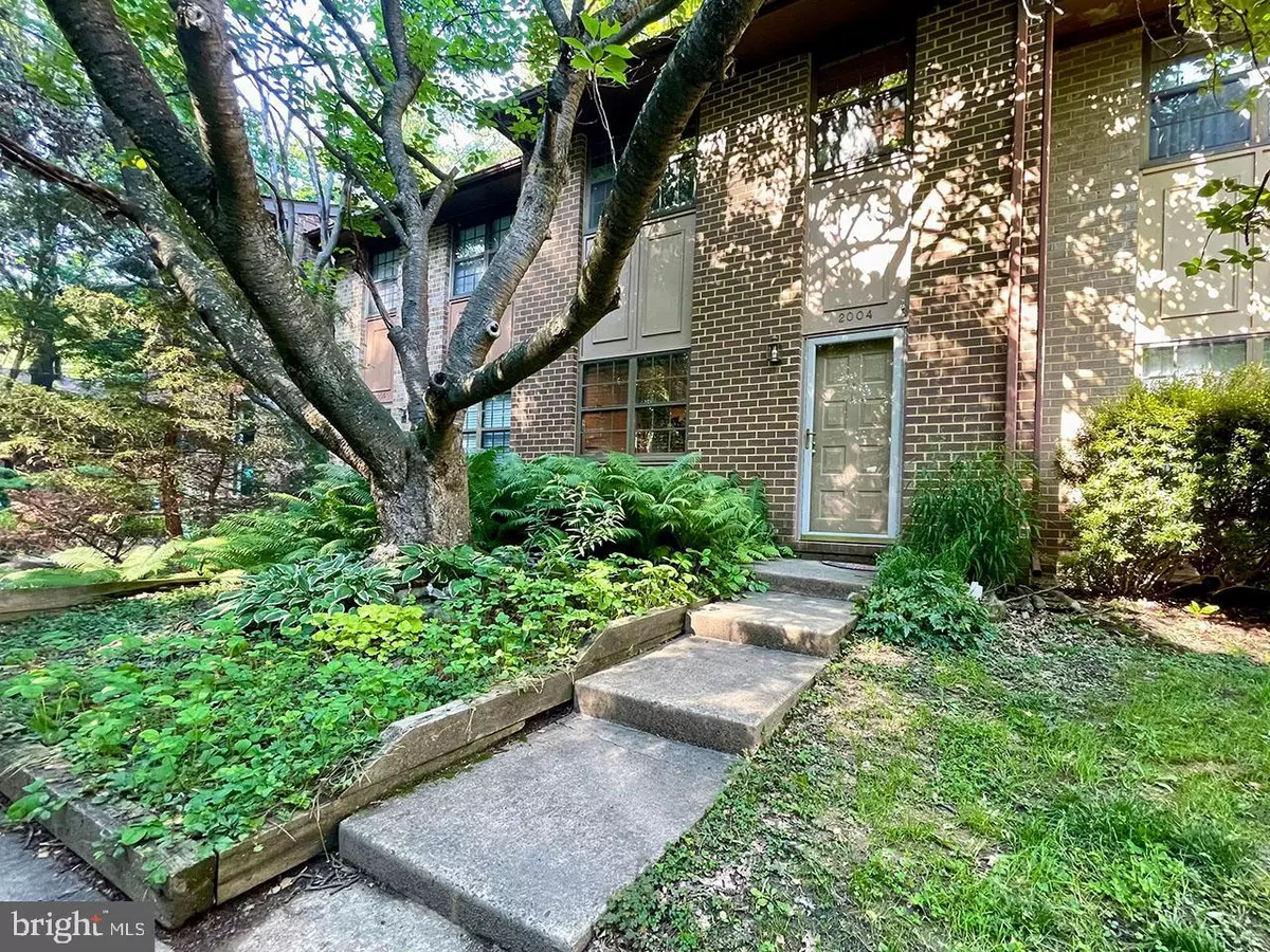 Reston, VA 20191,2004 HEADLANDS CIR