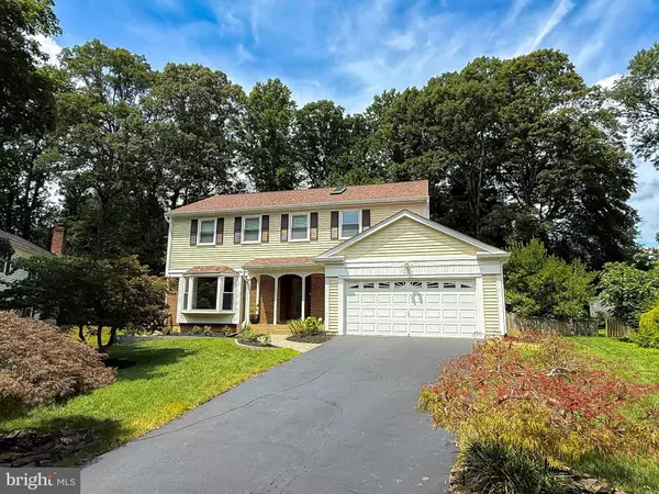 9120 BEACHWAY LN, Springfield, VA 22153