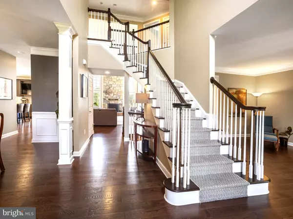 Odenton, MD 21113,733 SENECA DR