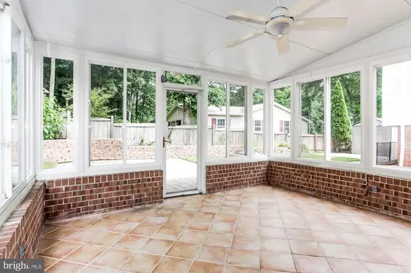 Springfield, VA 22152,8800 DIANNE PL
