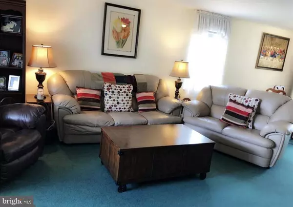 Southampton, NJ 08088,1 DORCHESTER DR