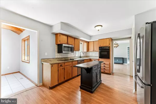 Kennett Square, PA 19348,493 DEAN DR