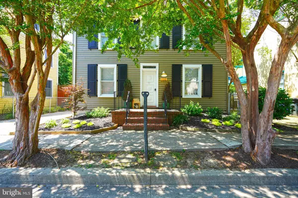 Lewes, DE 19958,132 S WASHINGTON AVE