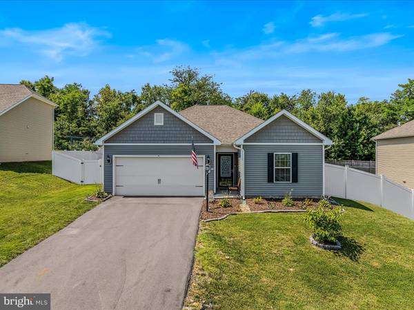 51 WYETH AVE, Martinsburg, WV 25401