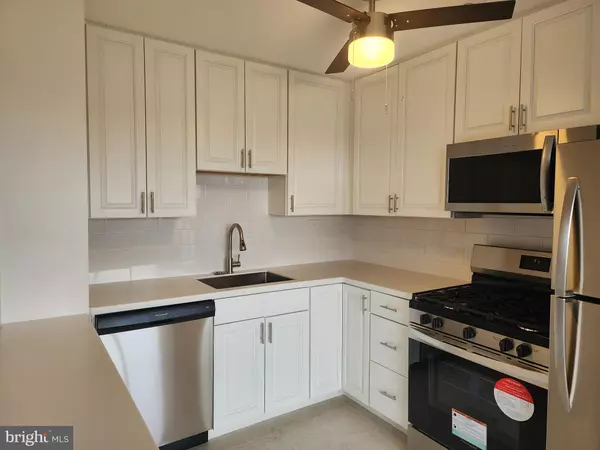 Alexandria, VA 22312,431 N ARMISTEAD ST #502