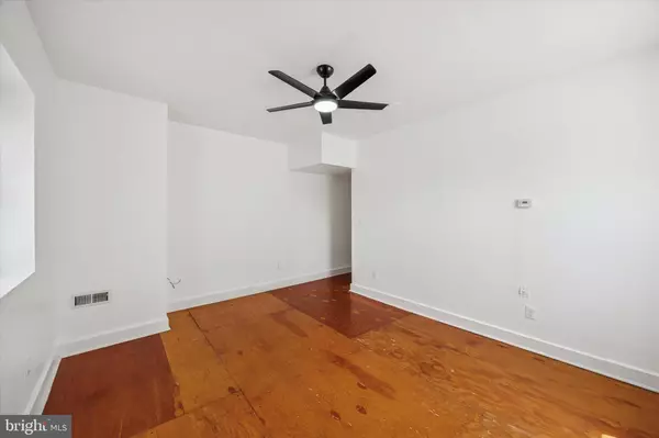 Philadelphia, PA 19125,1235 E BERKS ST