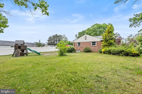 Woodbury, NJ 08096,1949 BELLMORE AVE