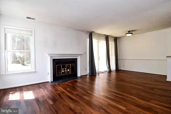 Falls Church, VA 22042,3152-E COVEWOOD CT