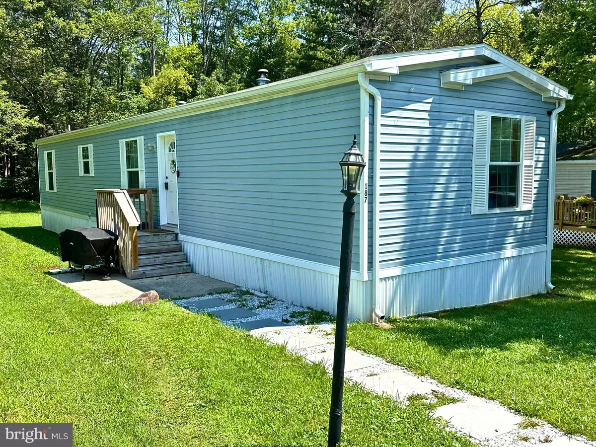 Lehighton, PA 18235,187 CREEKSIDE MANOR DR