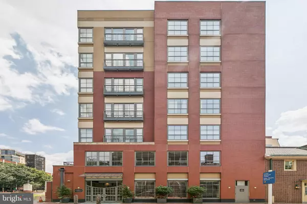 121-35 WALNUT ST #404, Philadelphia, PA 19106