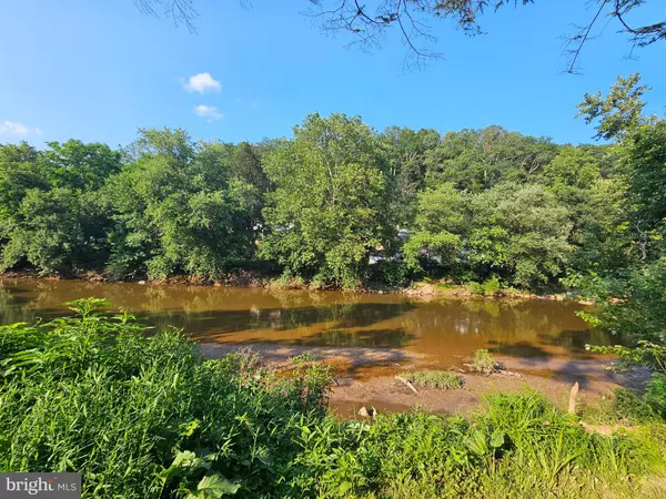 Dover, PA 17315,244 PICKETT RD