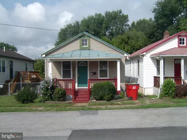 Ranson, WV 25438,214 S GEORGE ST