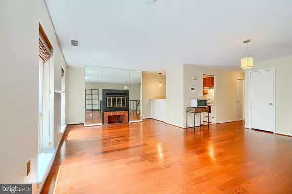 Baltimore, MD 21230,644 S CHARLES ST #R 21