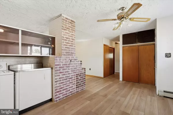 Levittown, PA 19055,14 COPPER BEECH LN