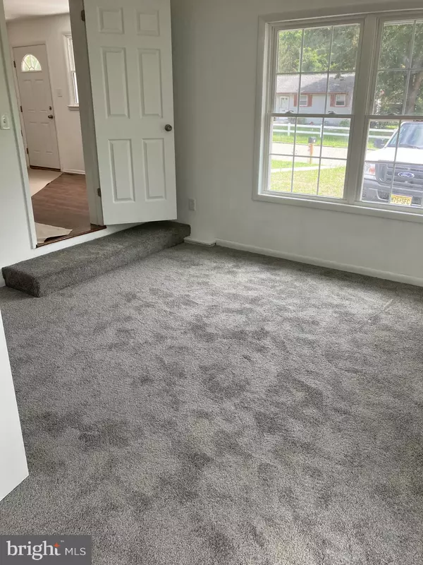 Galloway, NJ 08205,708 E CHANESE LN