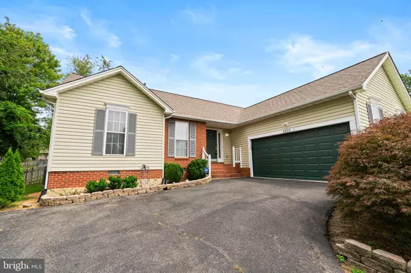 Fredericksburg, VA 22407,6819 VIOLET DR