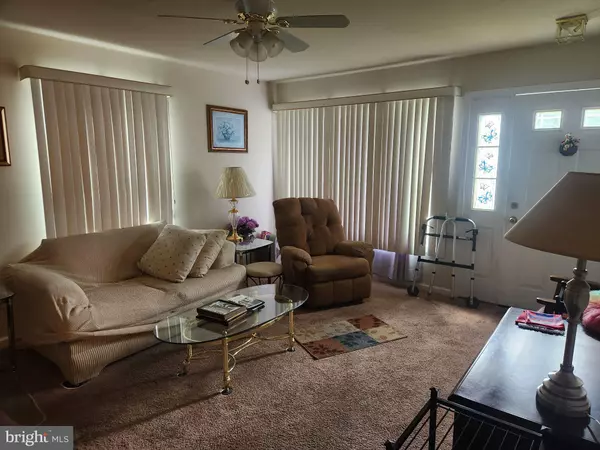 Bordentown, NJ 08620,2 GRAND AVE