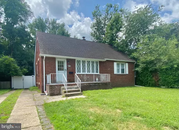 523 QUEEN ST, Woodbury, NJ 08096