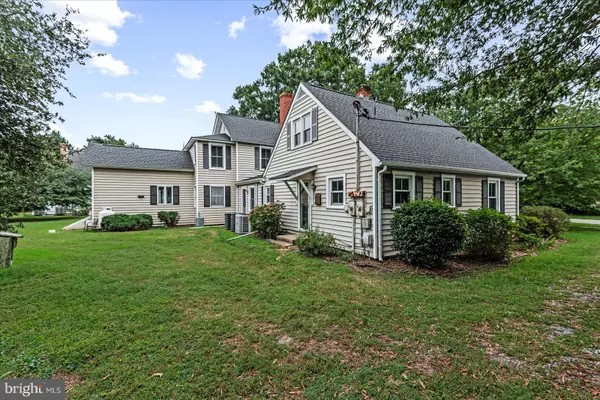 Warsaw, VA 22572,92 FRONT ST