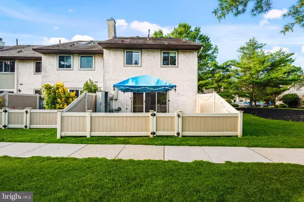 Plainsboro, NJ 08536,99 THOREAU DR