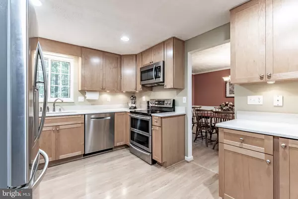 Springfield, VA 22153,8131 WINTER BLUE CT