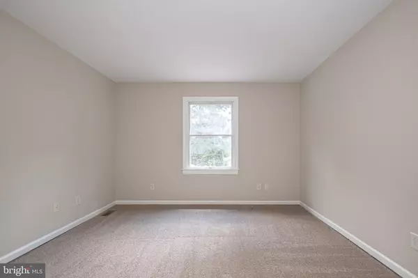 Morrisville, PA 19067,26 BOWLING GREEN AVE #3