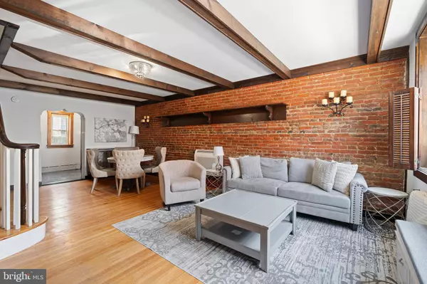 1243 S ALDER ST, Philadelphia, PA 19147