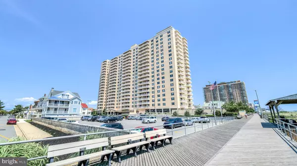 Ventnor City, NJ 08406,5000 BOARDWALK #1617