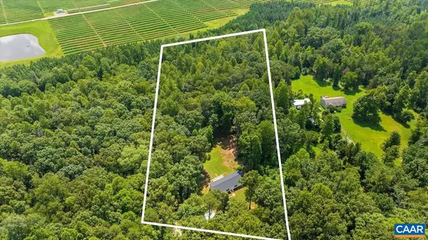 Louisa, VA 23093,577 BILLY B RD