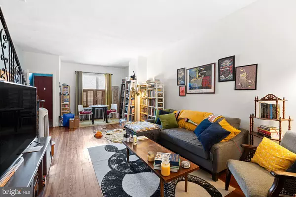 Philadelphia, PA 19145,2138 S DORRANCE ST