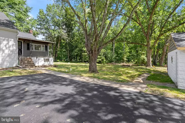 Garnet Valley, PA 19060,39 KIRK RD