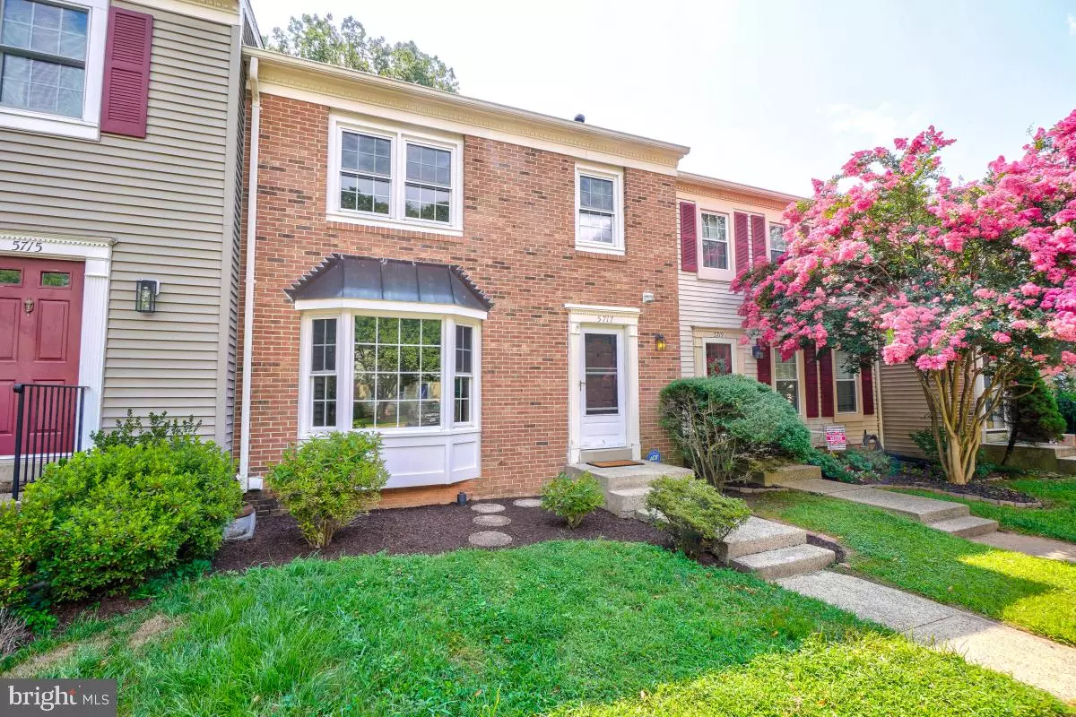 Burke, VA 22015,5717 EDGEWATER OAK CT