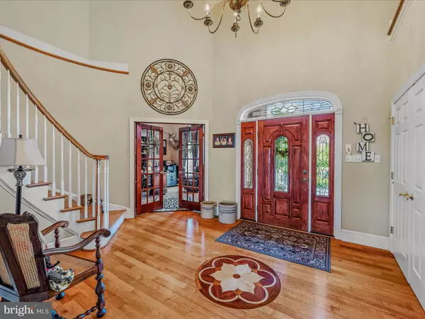 Berkeley Springs, WV 25411,420 LAWYER LN