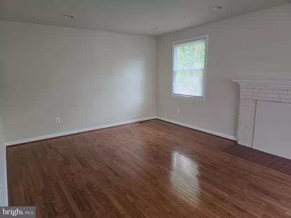 Fairfax, VA 22030,10212 ANTIETAM AVE