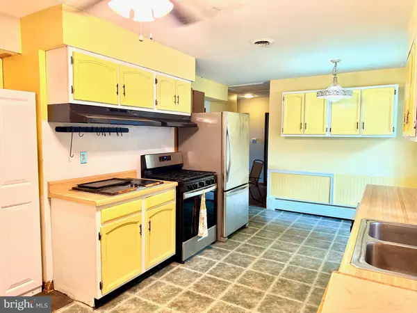 Cumberland, MD 21502,1027 BRADDOCK RD